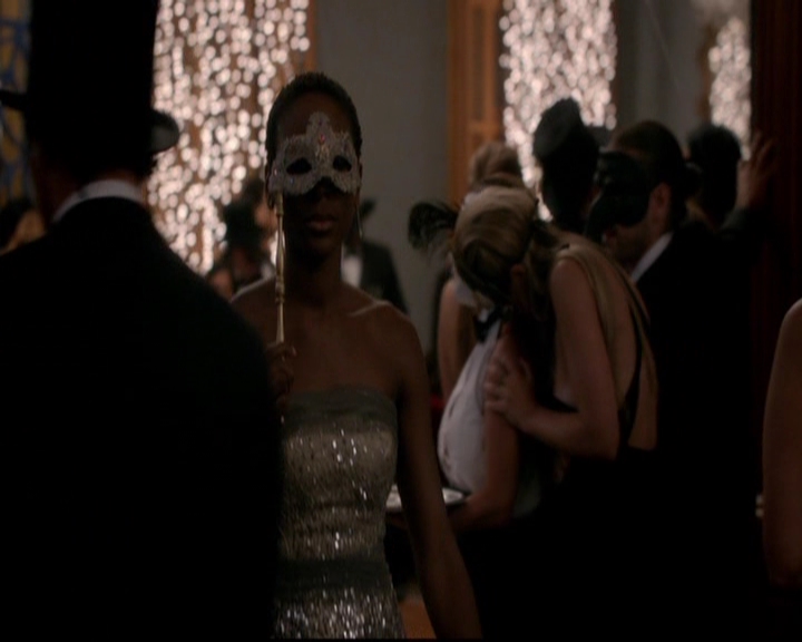 VampireDiariesWorld-dot-nl_TheOriginals_3x04AWalkOnTheWildSide0583.jpg