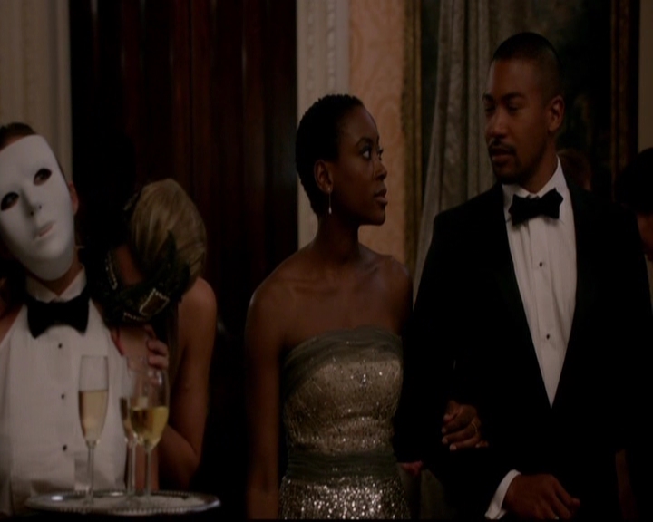 VampireDiariesWorld-dot-nl_TheOriginals_3x04AWalkOnTheWildSide0601.jpg