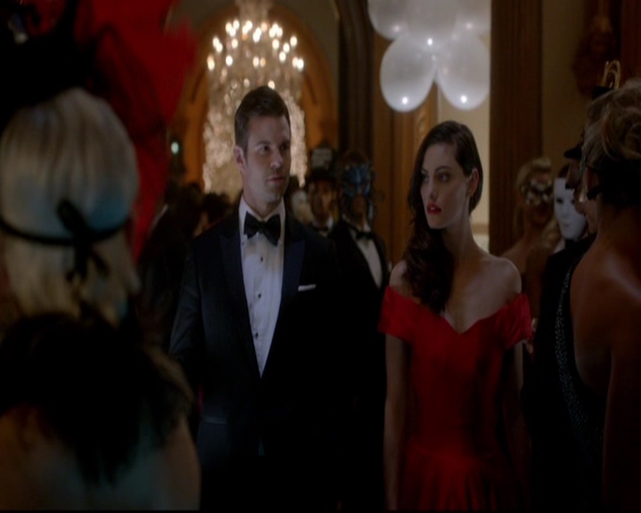 VampireDiariesWorld-dot-nl_TheOriginals_3x04AWalkOnTheWildSide0641.jpg