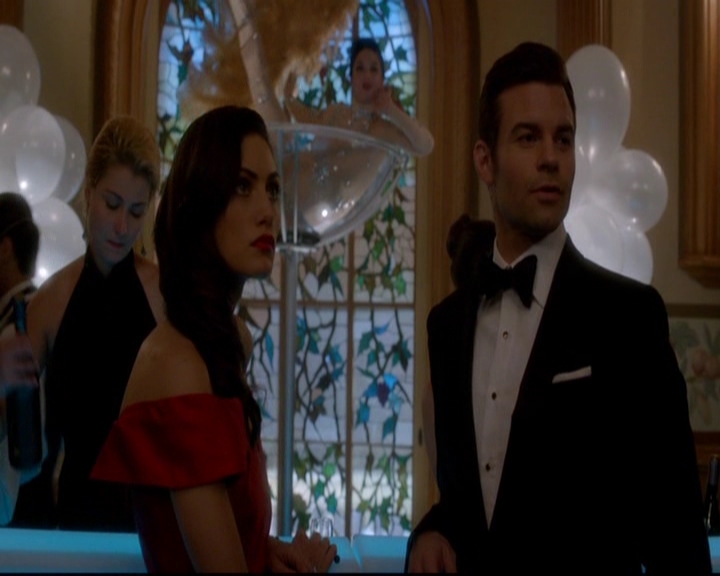 VampireDiariesWorld-dot-nl_TheOriginals_3x04AWalkOnTheWildSide0654.jpg