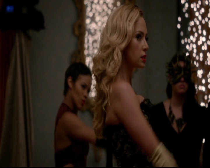 VampireDiariesWorld-dot-nl_TheOriginals_3x04AWalkOnTheWildSide0668.jpg