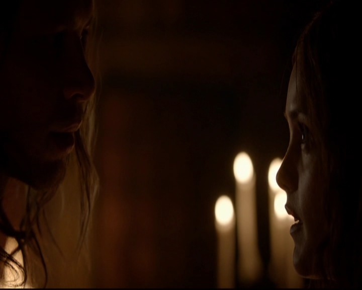 VampireDiariesWorld-dot-nl_TheOriginals_3x05TheAxemansLetters0048.jpg