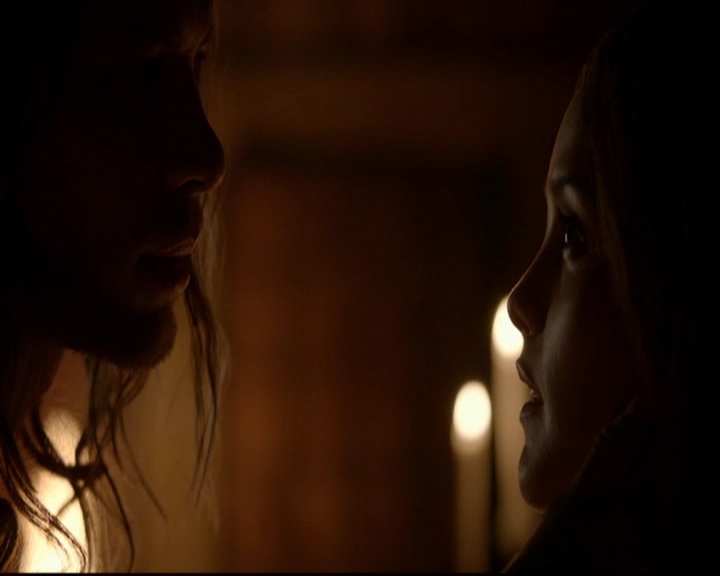 VampireDiariesWorld-dot-nl_TheOriginals_3x05TheAxemansLetters0050.jpg