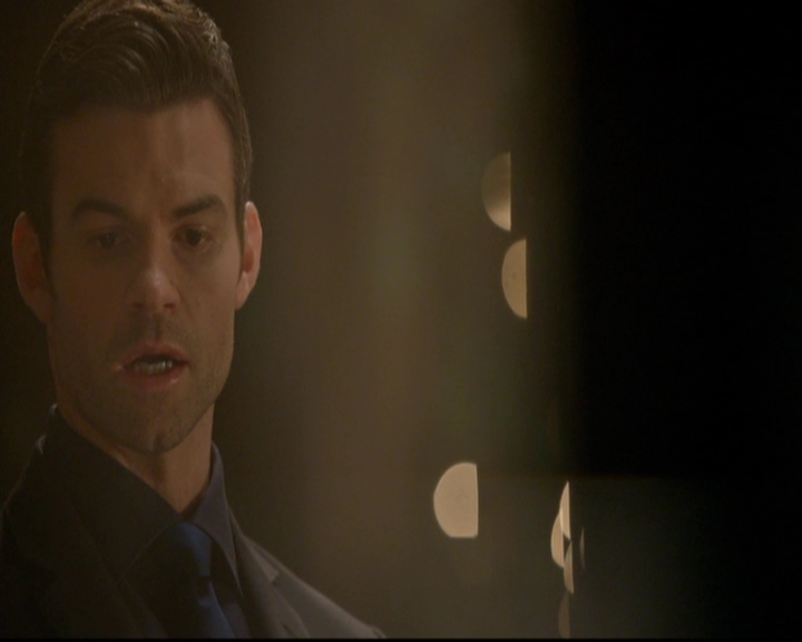 VampireDiariesWorld-dot-nl_TheOriginals_3x05TheAxemansLetters0149.jpg