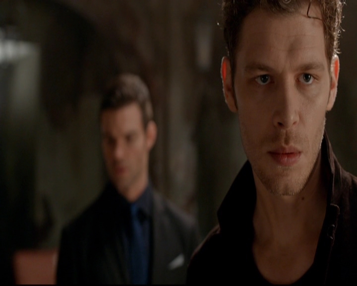 VampireDiariesWorld-dot-nl_TheOriginals_3x05TheAxemansLetters0152.jpg