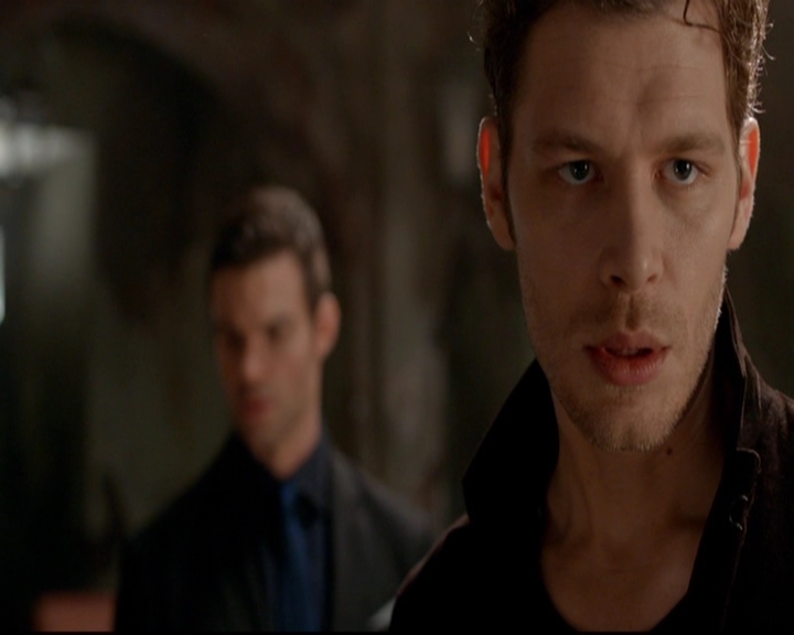 VampireDiariesWorld-dot-nl_TheOriginals_3x05TheAxemansLetters0153.jpg