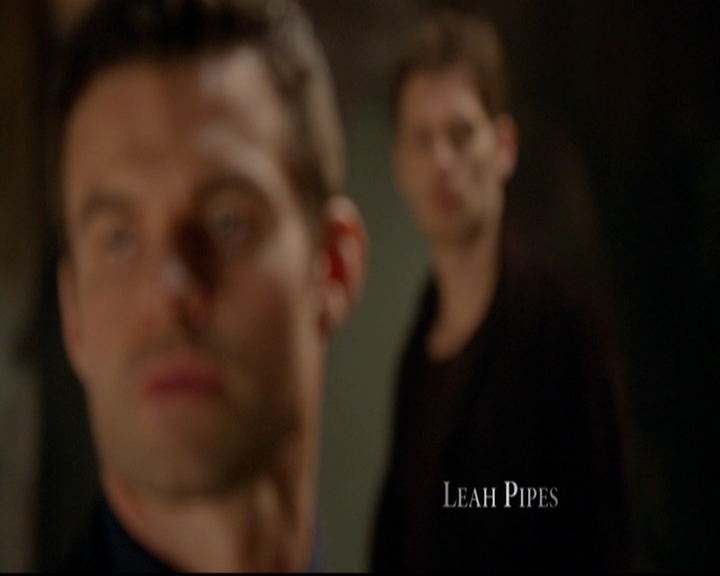 VampireDiariesWorld-dot-nl_TheOriginals_3x05TheAxemansLetters0172.jpg