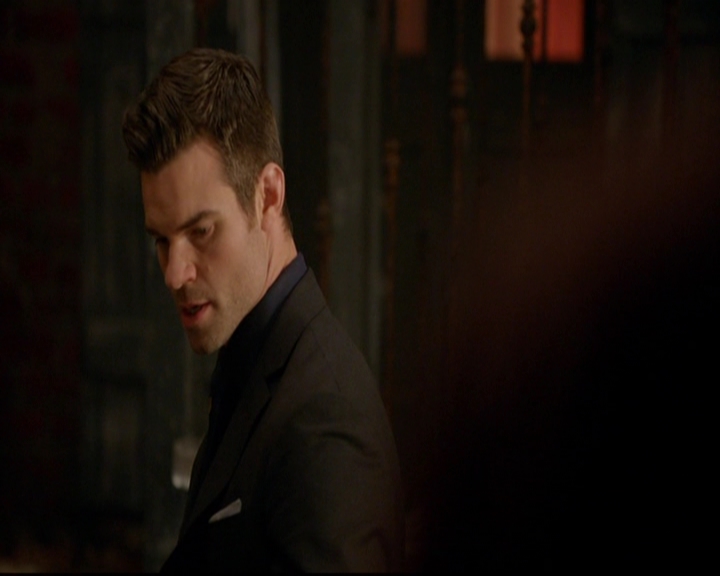 VampireDiariesWorld-dot-nl_TheOriginals_3x05TheAxemansLetters0178.jpg