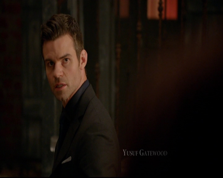 VampireDiariesWorld-dot-nl_TheOriginals_3x05TheAxemansLetters0181.jpg