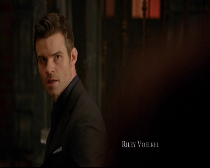 VampireDiariesWorld-dot-nl_TheOriginals_3x05TheAxemansLetters0184.jpg