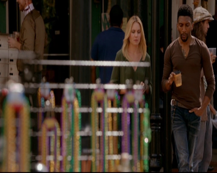 VampireDiariesWorld-dot-nl_TheOriginals_3x05TheAxemansLetters0246.jpg