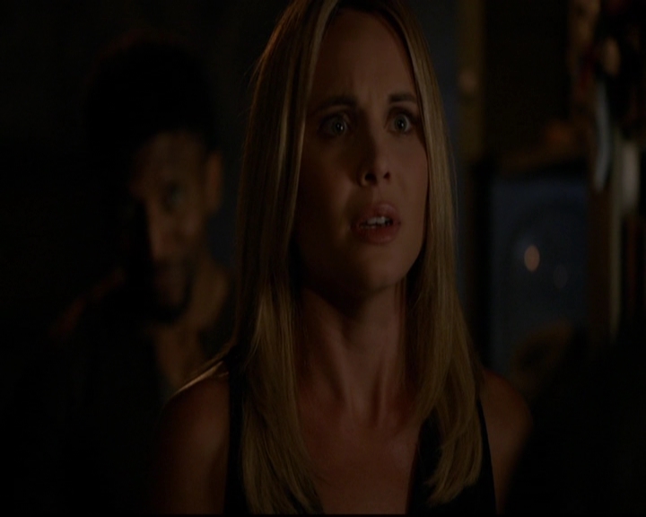 VampireDiariesWorld-dot-nl_TheOriginals_3x05TheAxemansLetters2126.jpg