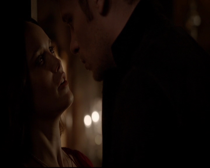 VampireDiariesWorld-dot-nl_TheOriginals_3x05TheAxemansLetters2168.jpg