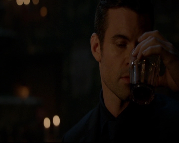 VampireDiariesWorld-dot-nl_TheOriginals_3x05TheAxemansLetters2182.jpg