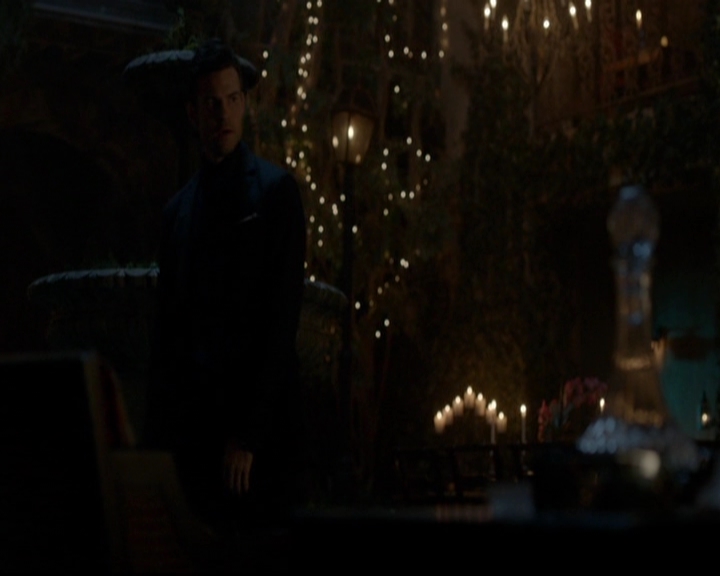 VampireDiariesWorld-dot-nl_TheOriginals_3x05TheAxemansLetters2262.jpg