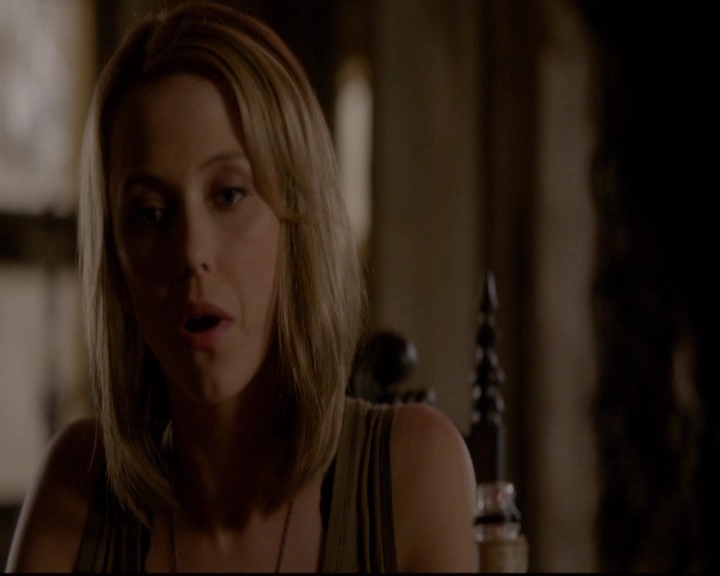 VampireDiariesWorld-dot-nl_TheOriginals_3x06BeautifulMistake0102.jpg