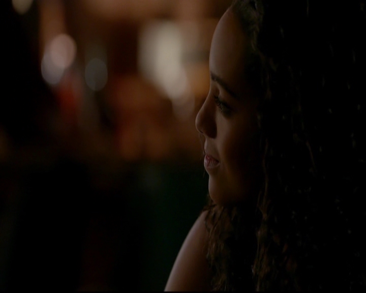 VampireDiariesWorld-dot-nl_TheOriginals_3x06BeautifulMistake0113.jpg