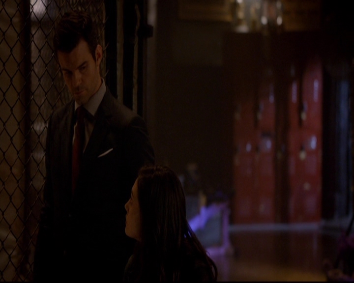 VampireDiariesWorld-dot-nl_TheOriginals_3x06BeautifulMistake2120.jpg