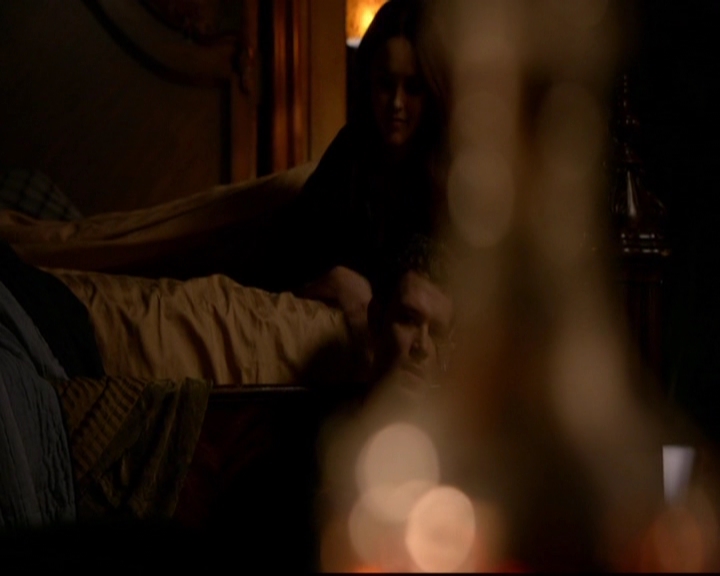 VampireDiariesWorld-dot-nl_TheOriginals_3x07OutOfTheEasy0034.jpg