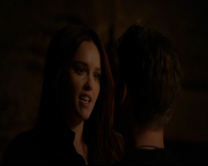 VampireDiariesWorld-dot-nl_TheOriginals_3x07OutOfTheEasy0043.jpg