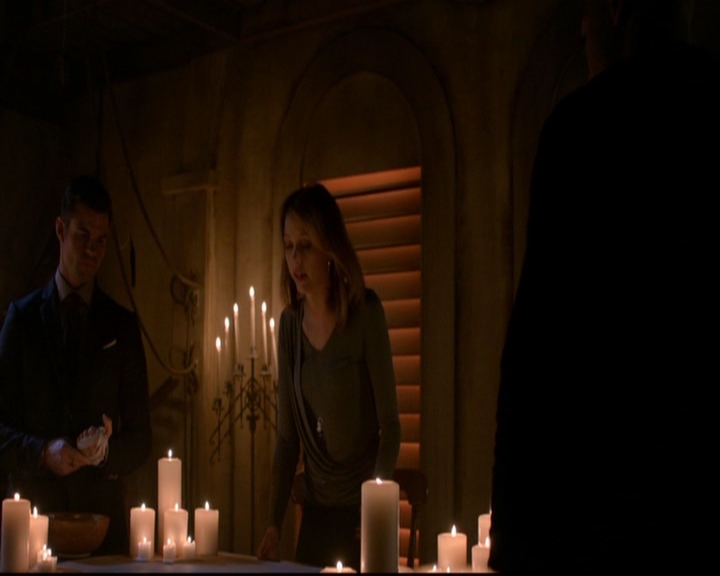 VampireDiariesWorld-dot-nl_TheOriginals_3x07OutOfTheEasy0081.jpg