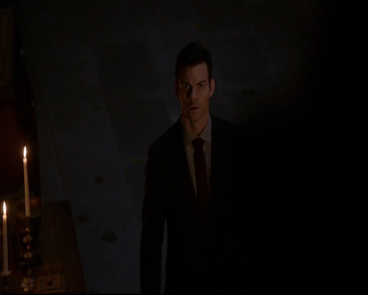 VampireDiariesWorld-dot-nl_TheOriginals_3x07OutOfTheEasy0135.jpg