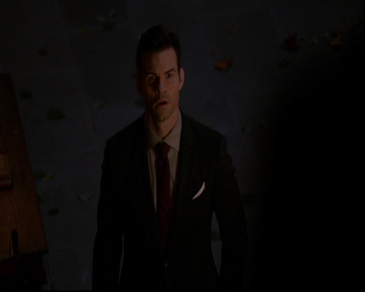 VampireDiariesWorld-dot-nl_TheOriginals_3x07OutOfTheEasy0140.jpg