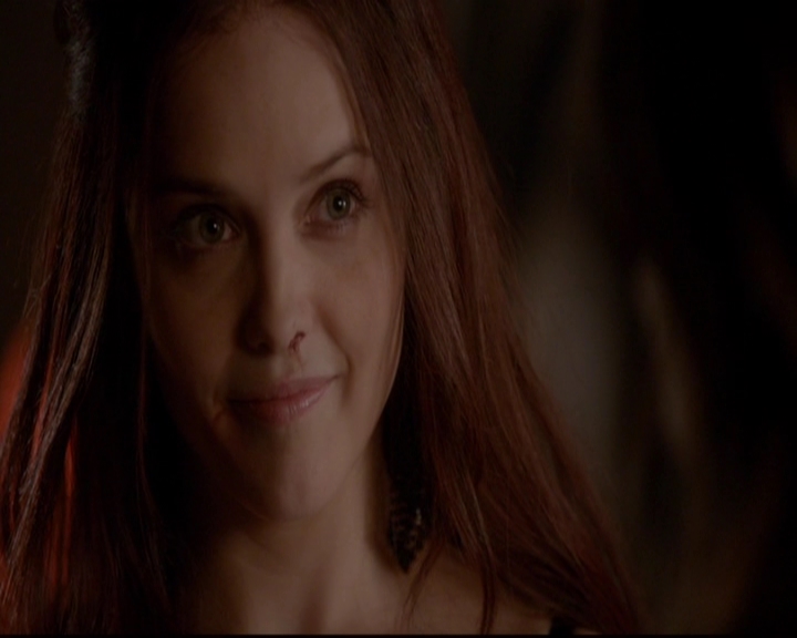 VampireDiariesWorld-dot-nl_TheOriginals_3x07OutOfTheEasy1789.jpg