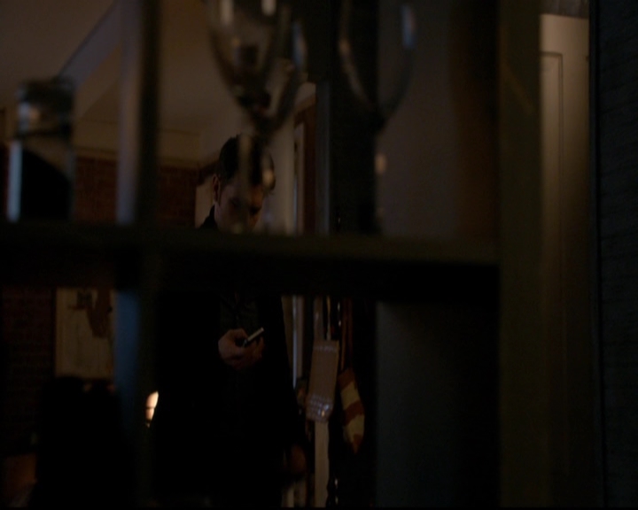 VampireDiariesWorld-dot-nl_TheOriginals_3x07OutOfTheEasy2107.jpg