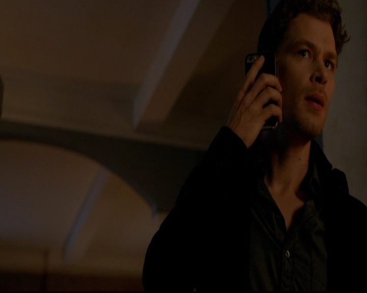 VampireDiariesWorld-dot-nl_TheOriginals_3x07OutOfTheEasy2109.jpg