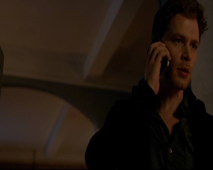 VampireDiariesWorld-dot-nl_TheOriginals_3x07OutOfTheEasy2116.jpg