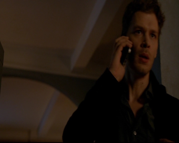 VampireDiariesWorld-dot-nl_TheOriginals_3x07OutOfTheEasy2120.jpg