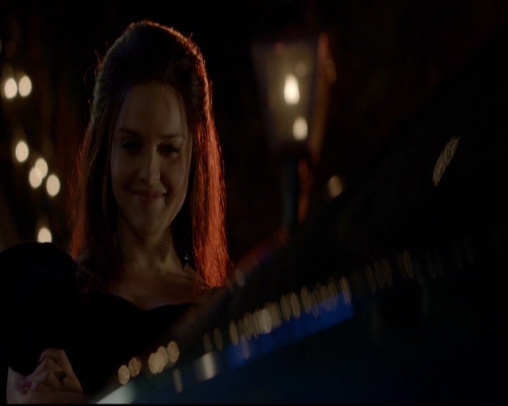 VampireDiariesWorld-dot-nl_TheOriginals_3x07OutOfTheEasy2134.jpg