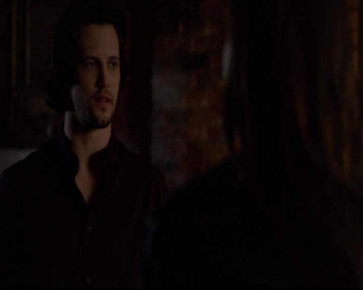 VampireDiariesWorld-dot-nl_TheOriginals_3x07OutOfTheEasy2161.jpg