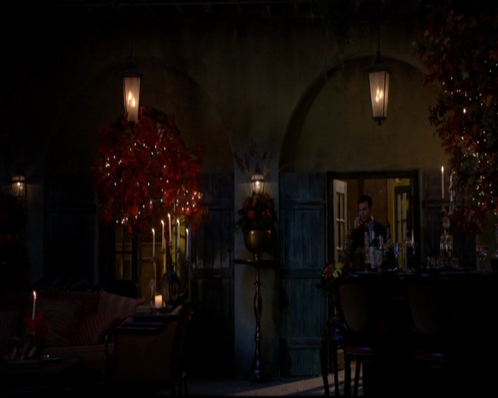 VampireDiariesWorld-dot-nl_TheOriginals_3x07OutOfTheEasy2214.jpg