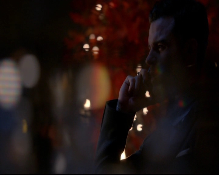 VampireDiariesWorld-dot-nl_TheOriginals_3x07OutOfTheEasy2217.jpg