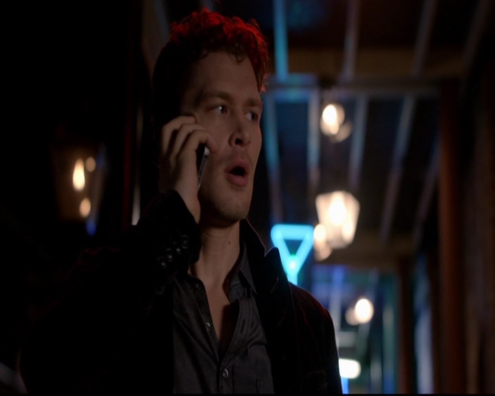 VampireDiariesWorld-dot-nl_TheOriginals_3x07OutOfTheEasy2231.jpg