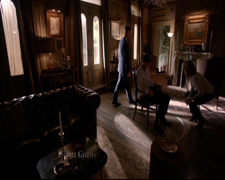 VampireDiariesWorld-dot-nl_TheOriginals_3x08TheOtherGirlInNewOrleans0132.jpg