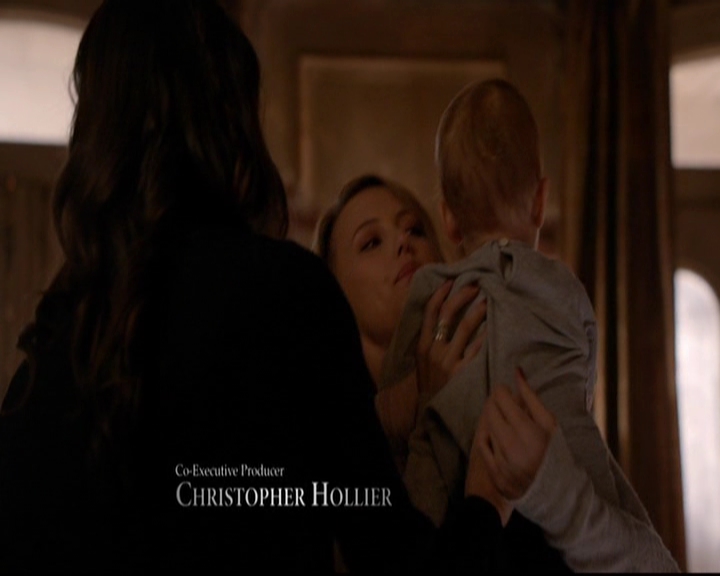 VampireDiariesWorld-dot-nl_TheOriginals_3x08TheOtherGirlInNewOrleans0203.jpg