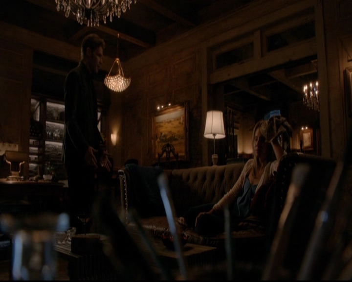 VampireDiariesWorld-dot-nl_TheOriginals_3x08TheOtherGirlInNewOrleans2108.jpg