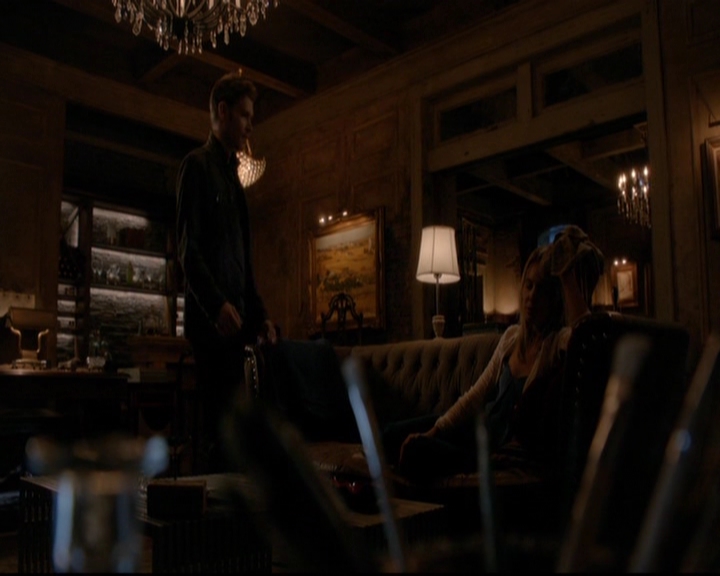 VampireDiariesWorld-dot-nl_TheOriginals_3x08TheOtherGirlInNewOrleans2109.jpg