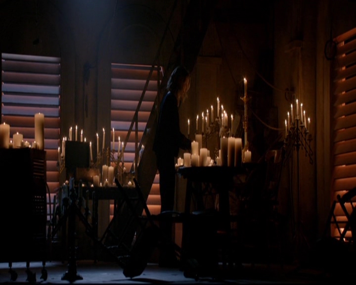 VampireDiariesWorld-dot-nl_TheOriginals_3x08TheOtherGirlInNewOrleans2230.jpg