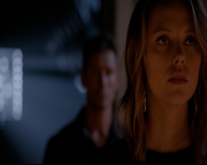 VampireDiariesWorld-dot-nl_TheOriginals_3x08TheOtherGirlInNewOrleans2256.jpg