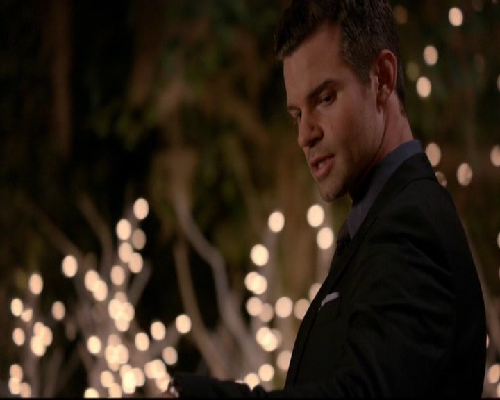VampireDiariesWorld-dot-nl_TheOriginals_3x09Savior0921.jpg