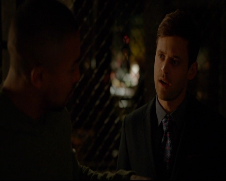 VampireDiariesWorld-dot-nl_TheOriginals_3x09Savior1677.jpg
