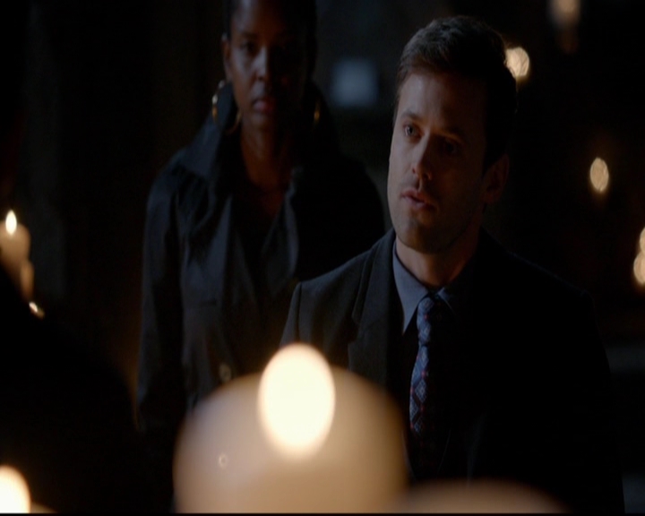 VampireDiariesWorld-dot-nl_TheOriginals_3x09Savior2009.jpg