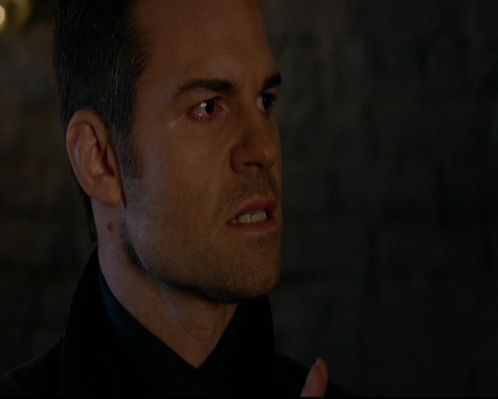VampireDiariesWorld-dot-nl_TheOriginals_3x09Savior2168.jpg