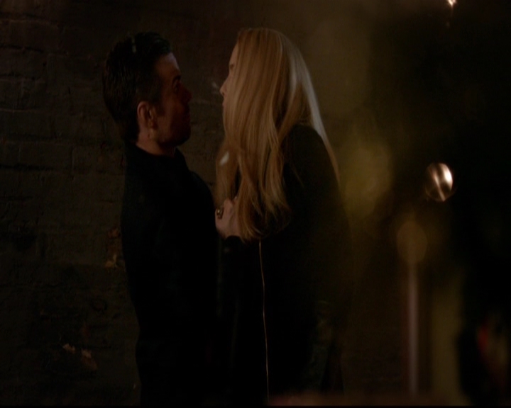 VampireDiariesWorld-dot-nl_TheOriginals_3x09Savior2176.jpg