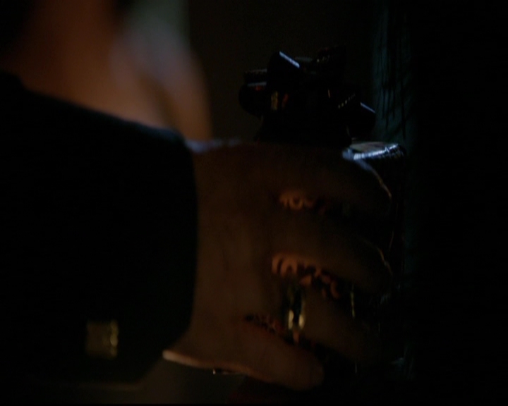 VampireDiariesWorld-dot-nl_TheOriginals_3x09Savior2225.jpg