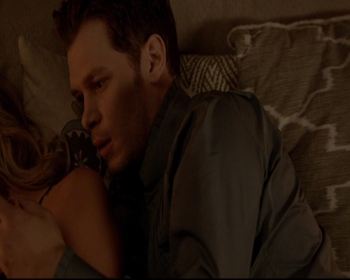 VampireDiariesWorld-dot-nl_TheOriginals_3x09Savior2268.jpg